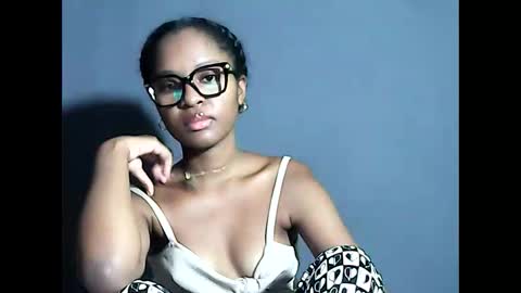ellah245 online show from 05.25.26