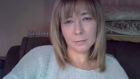 ellajohnsonx online show from 09.30.25