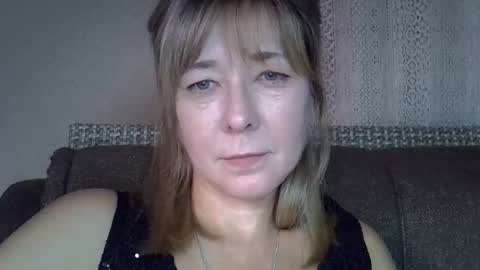ellajohnsonx online show from 10.10.25