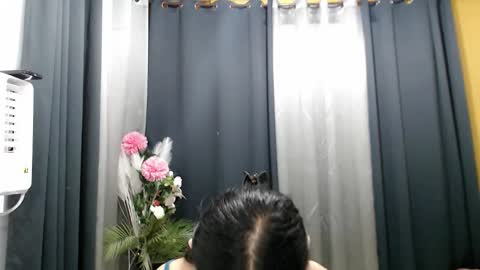 ELLA online show from 05.20.26