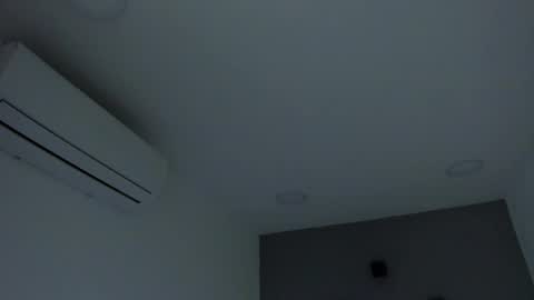 Snapshot of ellamontoya chatting on 02.10.25 Ella online show from 02.10.25