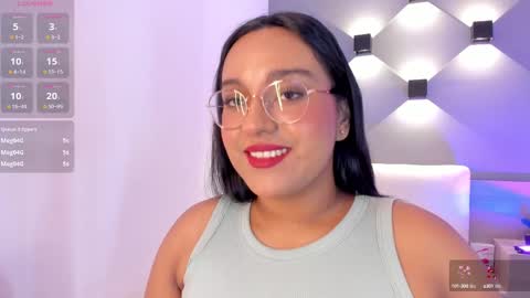 Snapshot of ellamontoya chatting on 03.07.25 Ella online show from 03.07.25