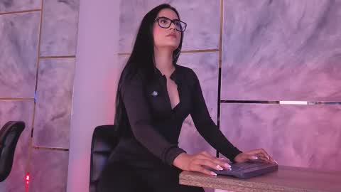  ella  online show from 03.23.26