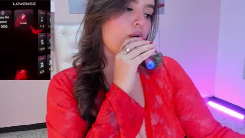 ellarosee_ online show from 03.06.25