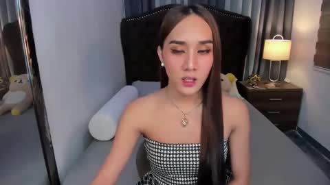 Sophia online show from 02.18.25