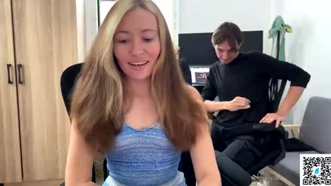 Snapshot of ellcrys chatting on 02.20.25 im Elsa lets go Subscribe to my OF and Youtube -35 online show from 02.20.25