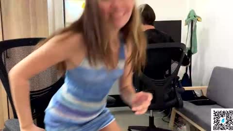 Snapshot of ellcrys chatting on 02.20.25 im Elsa lets go Subscribe to my OF and Youtube -35 online show from 02.20.25