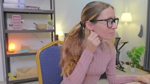 Snapshot of ellcrys chatting on 11.10.25 im Elsa lets go Subscribe to my OF and Youtube -35 online show from 11.10.25