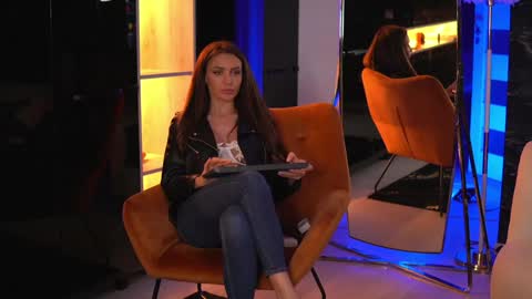 EllenKarter online show from 01.12.25