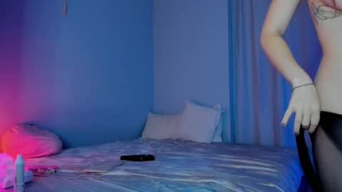 Snapshot of ellenmays chatting on 01.21.25 Ellen online show from 01.21.25