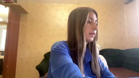Snapshot of elliaudirsch chatting on 07.10.26 elliaudirsch online show from 07.10.26