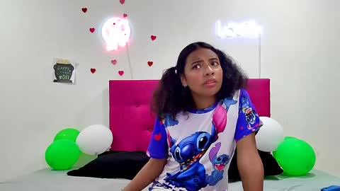 ellie_cute7 online show from 04.04.26