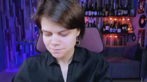 Snapshot of elliemurler chatting on 09.21.25 elliemurler online show from 09.21.25