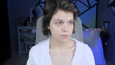 Snapshot of elliemurler chatting on 09.24.25 elliemurler online show from 09.24.25