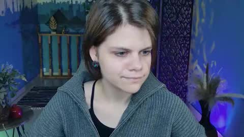 Snapshot of elliemurler chatting on 10.05.25 elliemurler online show from 10.05.25