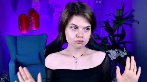 Snapshot of elliemurler chatting on 11.07.25 elliemurler online show from 11.07.25