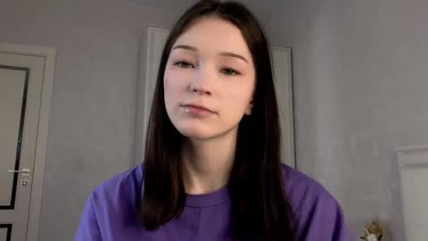 Snapshot of elliengelkes chatting on 12.16.25 Ayumi online show from 12.16.25