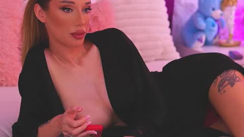 EllinaNuria online show from 03.27.26