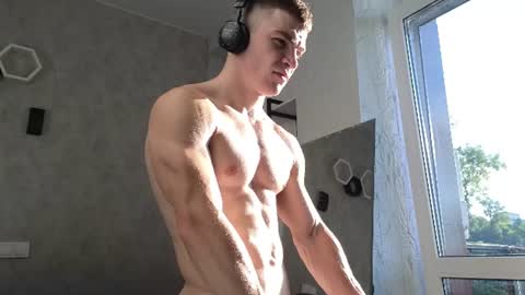 elliot_muscle04 online show from 06.30.26