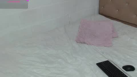 Elliot Fit online show from 09.14.25