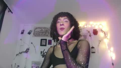  . online show from 10.02.25
