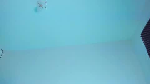 Ellope online show from 10.26.25