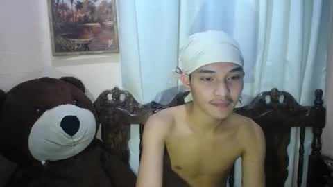 ELLORREY online show from 12.05.24