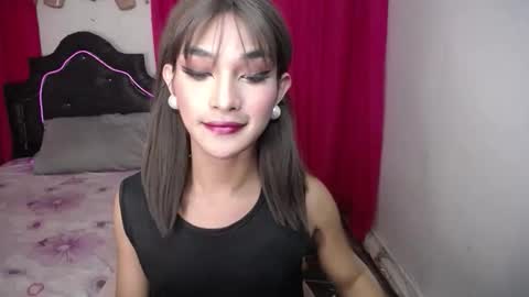 ELLORREY online show from 02.04.26