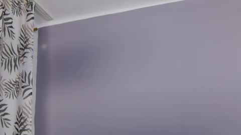 Elsa Jean online show from 09.17.25