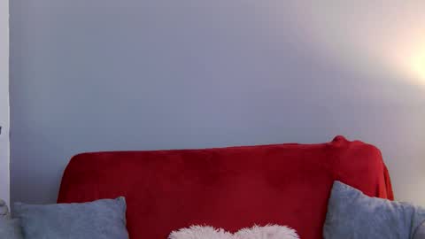 Snapshot of ellsa_jean chatting on 10.22.25 Elsa Jean online show from 10.22.25