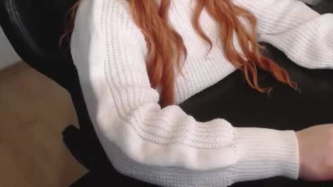 Elly online show from 02.05.26