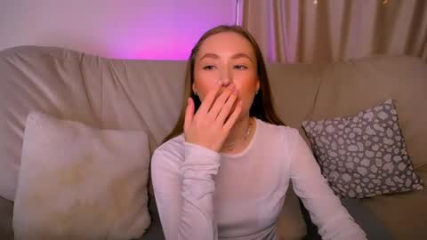  Elly  online show from 04.02.26