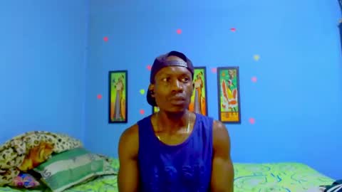 elmiltonnjakee online show from 04.15.26