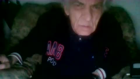 Snapshot of elmo191271 chatting on 10.17.25 elmo191271 online show from 10.17.25