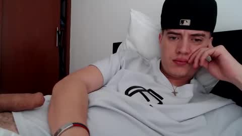 Snapshot of elmono33 chatting on 12.26.24 elmono33 online show from 12.26.24