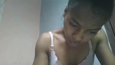 elodie228680 online show from 05.02.26