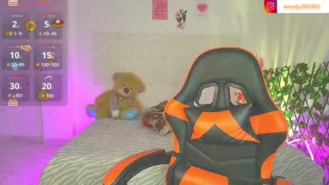 elodie_green online show from 11.28.25