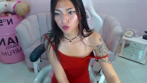 Elody  online show from 02.21.25