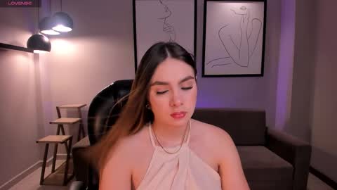 ELOISA OLIVERO online show from 11.18.25