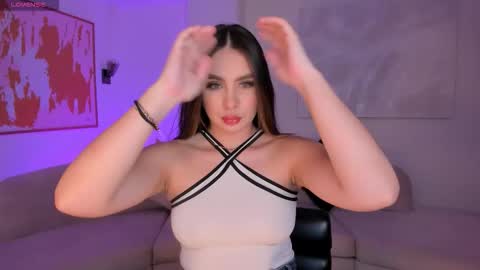 ELOISA OLIVERO online show from 01.08.26