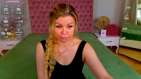 Snapshot of eloise_by chatting on 07.03.26 eloise_by online show from 07.03.26