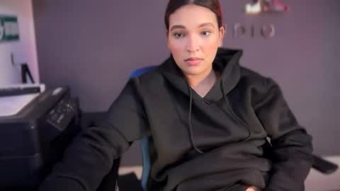  ELSA  online show from 09.19.25