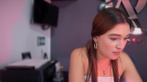  ELSA  online show from 09.22.25