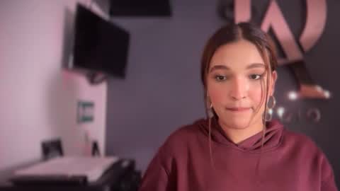  ELSA  online show from 09.23.25