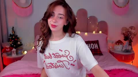 Snapshot of elsa_xo chatting on 12.24.24 Michelle online show from 12.24.24