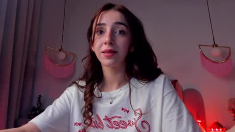 Snapshot of elsa_xo chatting on 12.25.24 Michelle online show from 12.25.24