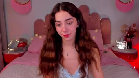 Snapshot of elsa_xo chatting on 01.14.25 Michelle online show from 01.14.25