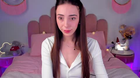 Snapshot of elsa_xo chatting on 01.18.25 Michelle online show from 01.18.25
