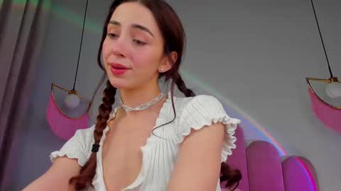 Snapshot of elsa_xo chatting on 02.23.25 Michelle online show from 02.23.25