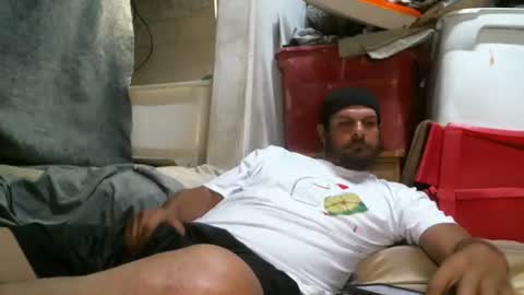 elusivesnake24 online show from 04.13.26